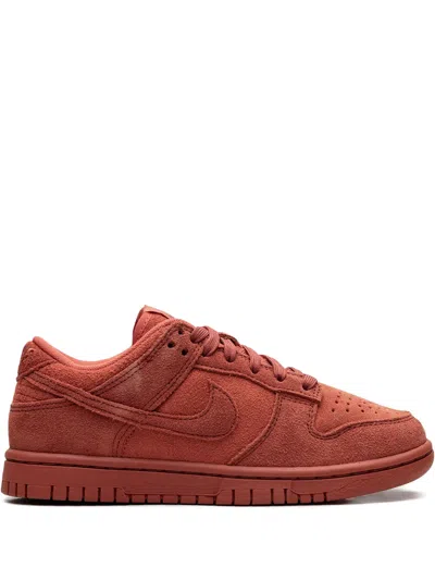 Nike Dunk Low "valley Of Fire In 红色