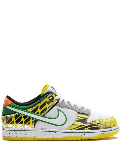 Nike Dunk Low "what The Duck Away University Of Oregon Pe" Sneakers In 白色