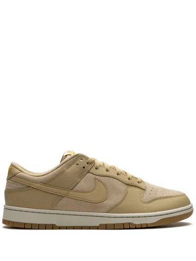 Nike Dunk Low Wheat Sneakers In Neutrals