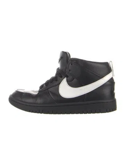 Pre-owned Nike Dunk Lux Chukka Riccardo Tisci Black Athletic Sneakers In Blue