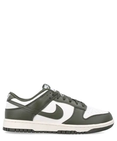 Nike Dunk Retro Trainers In Green