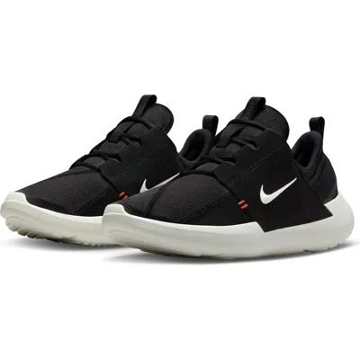 Nike E-series Ad Shoe In Black