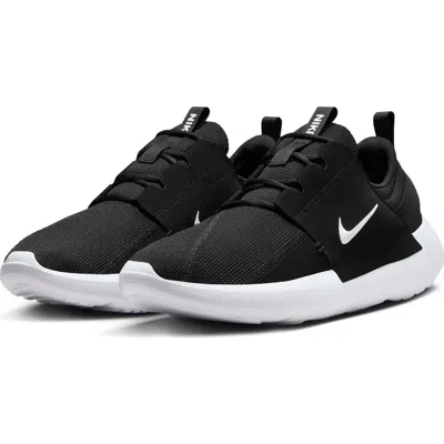 Nike E-series Ad Shoe In Black