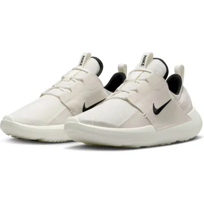 Nike E-series Ad Shoe In Sail/black/phantom