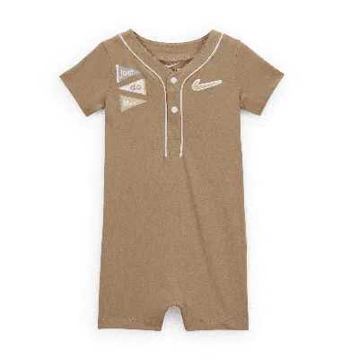Nike E1d1 Baby Short Coverall In Brown