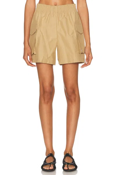 Nike Essential Woven High Waisted 5 Cargo Short
