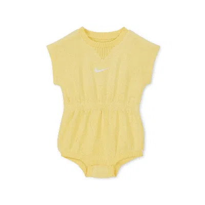 Nike Essentials Baby (0-9m) Jacquard Towel Terry Romper In Yellow