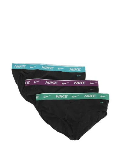 Nike Everyday Briefs (set Of Three) In Black