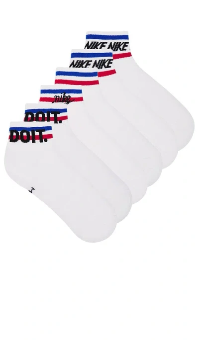 Nike Everyday Essential 3 Pack Socks In White