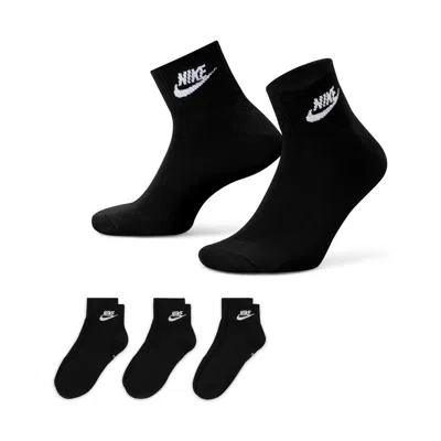 Nike Everyday Essential Ankle Socks (3 Pairs) In Black