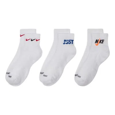 Nike Everyday Plus Cushioned Training Ankle Socks 3 Pairs 'white'