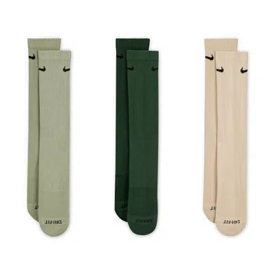 Nike Everyday Plus Cushioned Training Crew Socks (3 Pairs) In Multi