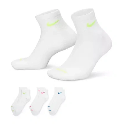 Nike Everyday Plus Cushioned Unisex Adult Breathable Multi-pack 3 Pair Quarter Ankle Socks In White