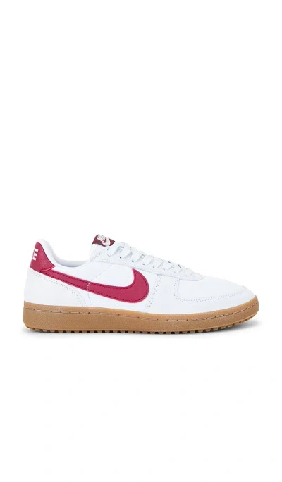 Nike Field General S&t Sneaker In White