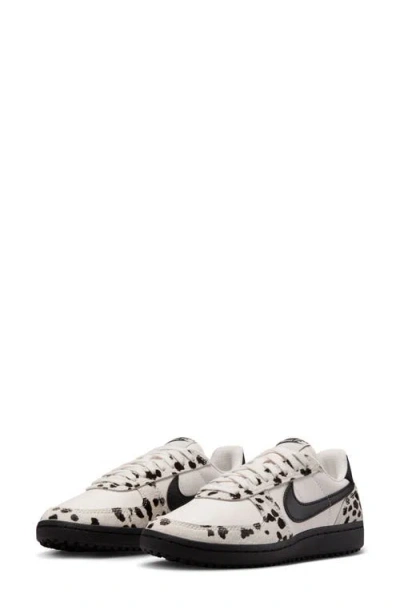 NIKE NIKE FIELD GENERAL SNEAKER