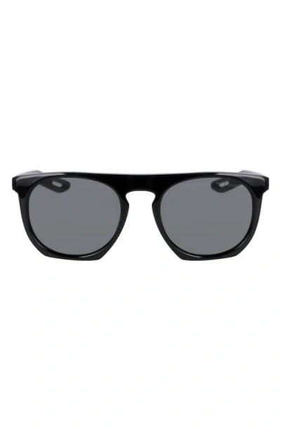 Nike Flatspot Xxii 52mm Polarized Geometric Sunglasses In Black/polar Grey