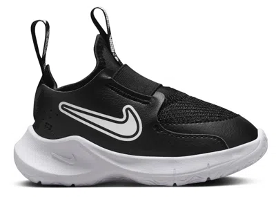 Pre-owned Nike Flex Runner 3 Sneakers In Black/white