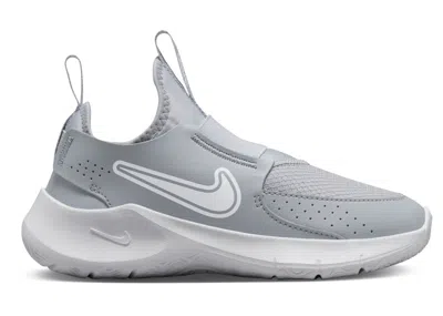 Pre-owned Nike Flex Runner 3 Sneakers In Wolf Grey/white