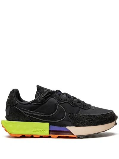 Nike Fontanka Waffle Sneakers In 黑色