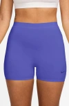 Nike Form Dri-fit Boy Shorts