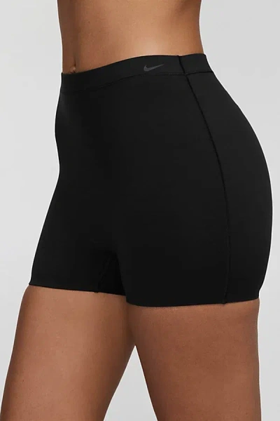 Nike Form High-rise Boyshorts In Black At Urban Outfitters
