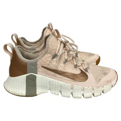 Nike Free Metcon 3 Sneakers In Guava Ice Polyester