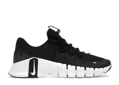 Pre-owned Nike Free Metcon 5 Anthracite (women's) Sneakers In Black/white
