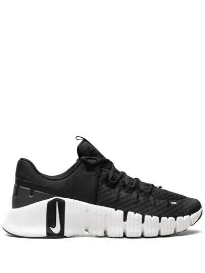 NIKE FREE METCON 5 "BLACK/WHITE" SNEAKERS