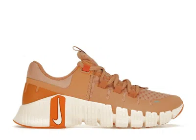 Pre-owned Nike Free Metcon 5 Campfire Orange (women's) Sneakers In Amber Brown/guava Ice/monarch In Multi