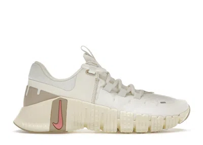 Pre-owned Nike Free Metcon 5 (women's) Sneakers In Sail/sanddrift/coconut Milk