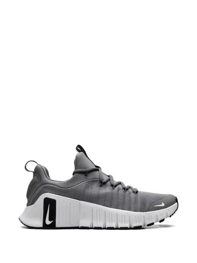 Nike Free Metcon 6 Sneakers In Green