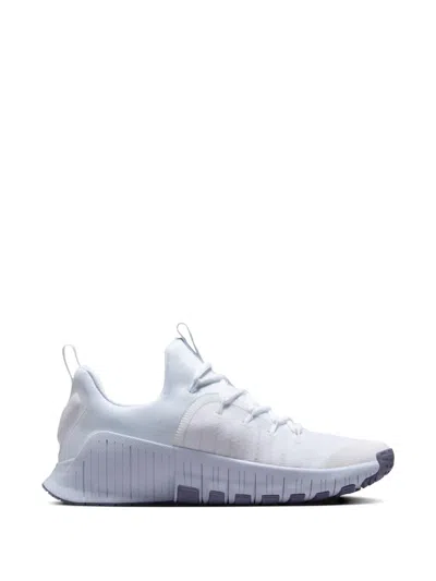 Nike Free Metcon 6 Sneakers In White