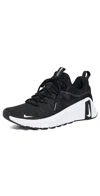 Nike Free Metcon 6 Sneakers In Black And White In Black/white