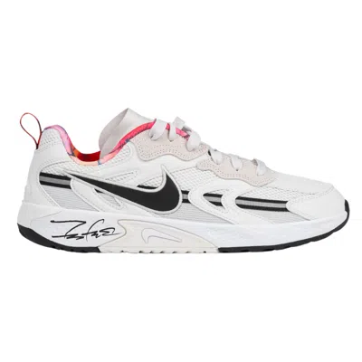 Nike Futura Jam Train Electric In White/black In Bianco/nero