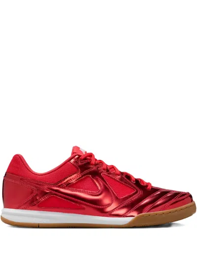 Nike Gato Lv8 Sneakers In Red