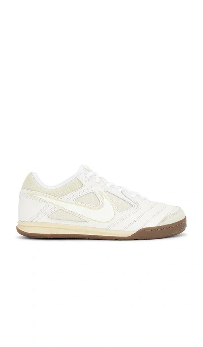 NIKE GATO SNEAKERS