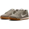 Nike Gato Soccer Sneaker