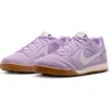 Nike Gato Soccer Sneaker