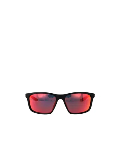 Nike Geometric Sunglasses In Black