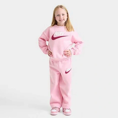 NIKE GIRLS' INFANT FUTURA CREWNECK SWEATSHIRT AND SWEATPANTS SET
