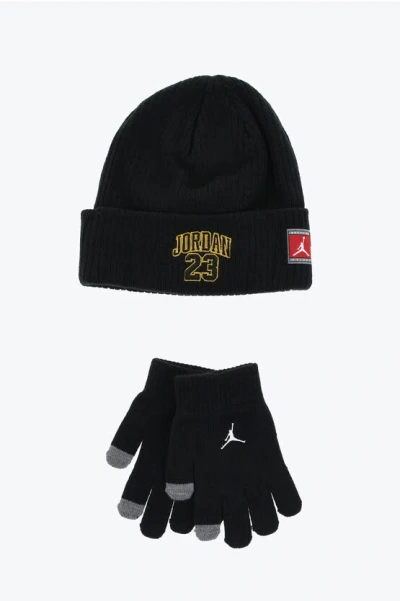 Nike Gloves And Beanie Set With Logoed Patch In Black