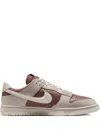 Nike Gore-tex Dunk Low Trainers In Neutral