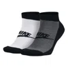 Nike Graphic No Show Socks 2 Pair 'grey White' In Gray