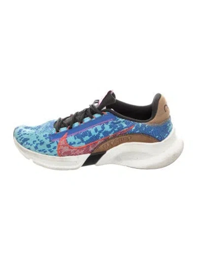 Pre-owned Nike Graphic Print Athletic Sneakers In Blue