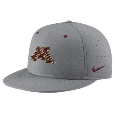 Nike Gray Minnesota Golden Gophers Usa Side Patch True Aerobill Performance Fitted Hat