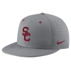 NIKE NIKE GRAY USC TROJANS USA SIDE PATCH TRUE AEROBILL PERFORMANCE FITTED HAT