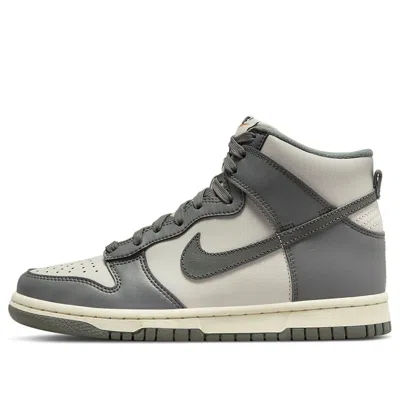 Nike (gs)  Dunk High Se 'light Bone Tumbled Grey' In Multi
