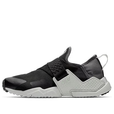 Nike (gs)  Huarache Extreme Se 'metallic Silver' In Black