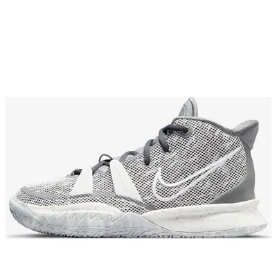 Nike (gs)  Kyrie 7 Se 'chip'