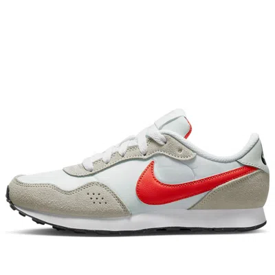 Nike (gs)  Md Valiant 'pure Platinum Picante Red' In Brown